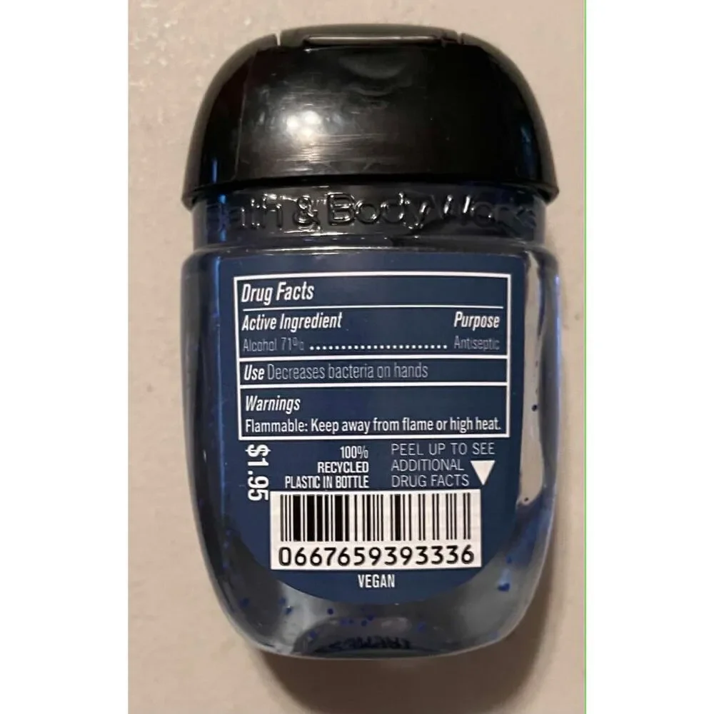 Bath & Body Works 1oz  Sweater Weather Anti-Bacterial Hand Gel X2 New
